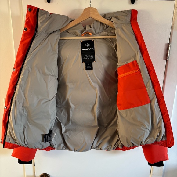 Audvik - FOSFO SHORT - Women's down puffer jacket - Orange - Small - Picture 6 of 10